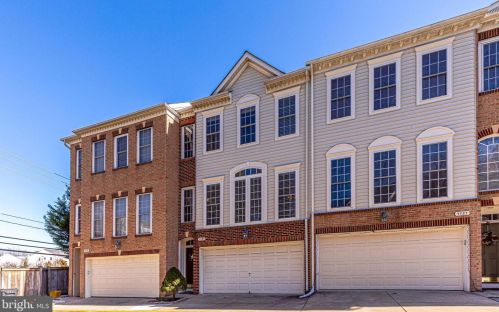 9083 Acheson Ct, Lorton, VA 22079-5212