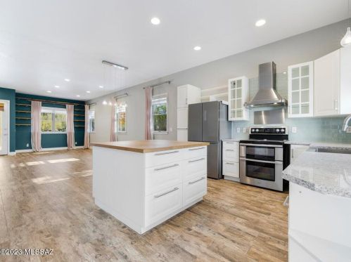 5176 Zenith Way, Tucson, AZ 85747-5846
