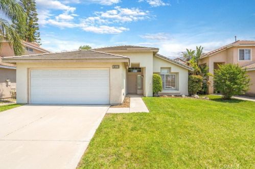 10215 Agate Ave, Mountain Home Village, CA 92359-1378
