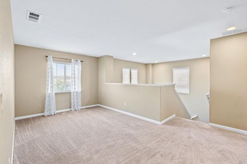 2312 Newcastle Dr, Vacaville CA  95687-8252 exterior