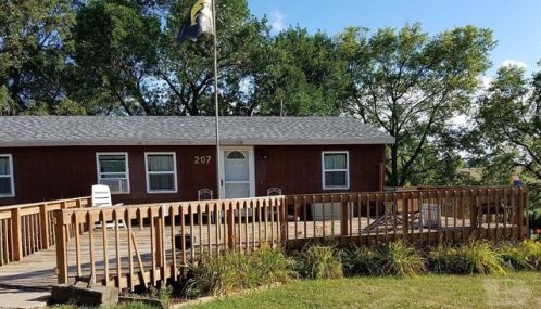 207 2nd St, Searsboro, IA 50242-7551