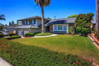 11917 La Cima Dr, La Mirada, CA 90638-1523