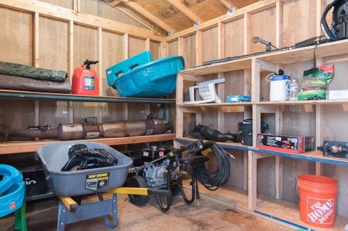 21 Jaffrey St, Providence RI  02919-6632 exterior