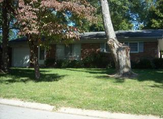 724 Ohio Ave, Sellersburg, IN 47172-1046