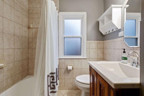 6000 Hamilton St, Minneapolis MN 55416-2315 exterior