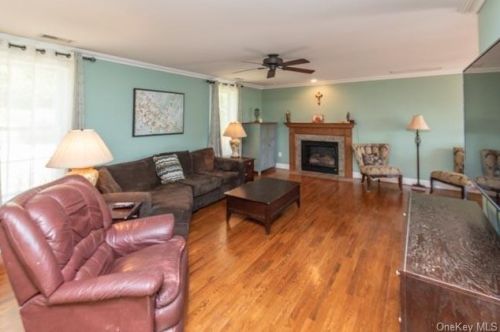 110 Orchard Ter, Monroe NY  10950-3416 exterior