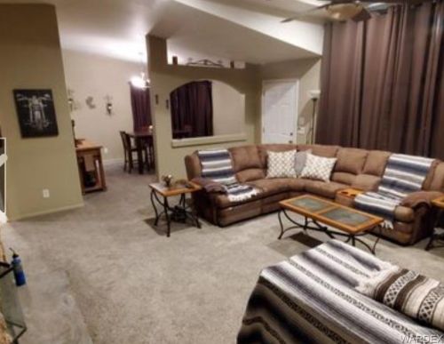 1643 Vly Dr, Mohave Valley AZ  86440-8583 exterior