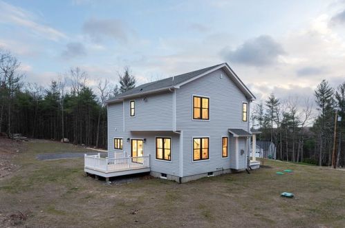 330 Plain Meeting House Rd, West Greenwich RI  02817-2050 exterior