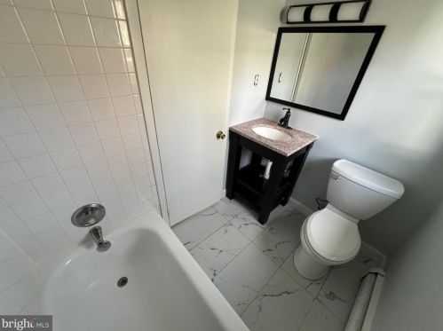 15023 Carlsbad Rd, Woodbridge VA  22193-1605 exterior