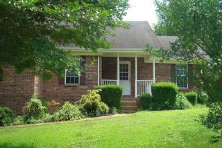 101 Steven Ct, Columbia, TN 38401-5589
