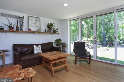 5295 Branch Rd, Pipersville PA  18947-1197 exterior