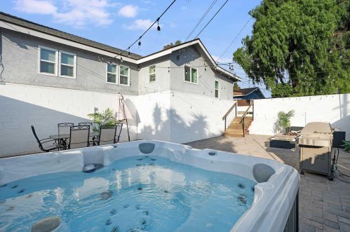 1617 40th St, San Diego CA  92113-4039 exterior