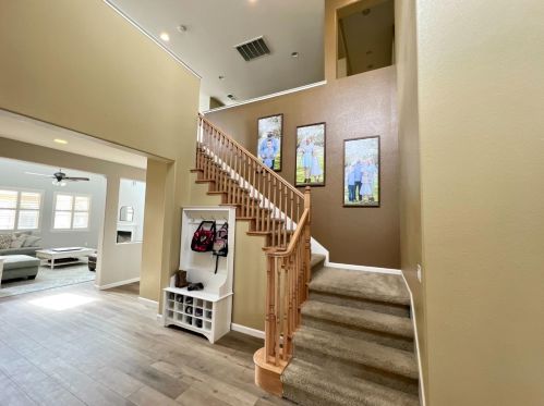 2504 Kodiak Dr, Modesto CA  95355-7957 exterior