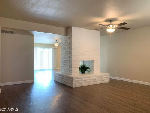 4733 Altadena Ave, Glendale, AZ 85304-2916
