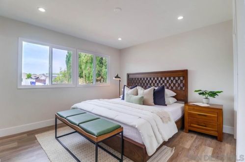 8853 Heraldry St, San Diego CA  92123-2221 exterior