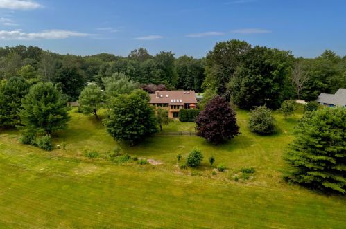 121 Ladd Hill Rd, Belmont NH  03220-3009 exterior