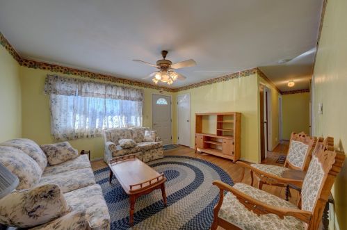 490 Toledo Ave, Marion OH  43302-2145 exterior