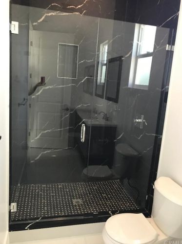 7650 Amestoy Ave, Van Nuys CA  91406-2109 exterior