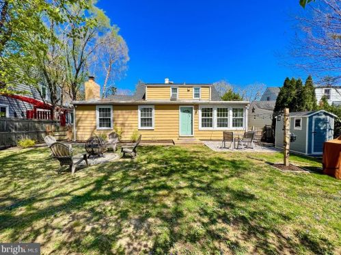 433 Jefferson Ave, Yardley PA  19067-2135 exterior