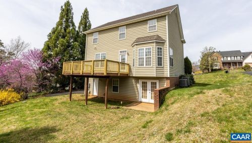 955 Fairwinds Ln, Crozet VA  22932-3147 exterior
