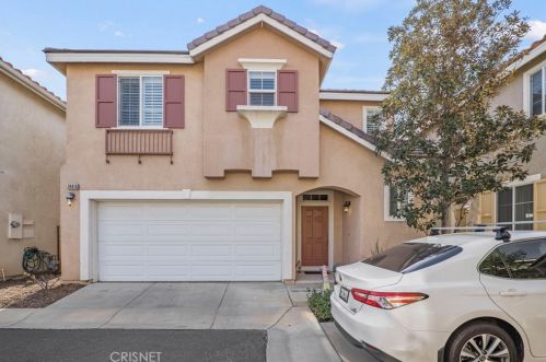 24416 Montevista Cir, Santa Clarita, CA 91354-1225