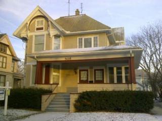 505 Lake St, Waukesha, WI 53186-5131
