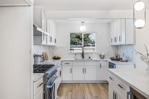 547 Newport Ave, Pismo Beach CA  93433-1611 exterior