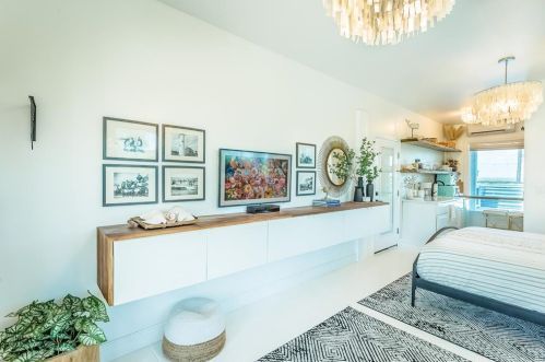 1673 Gulf Beach Dr, Saint George Island FL  32328-3107 exterior