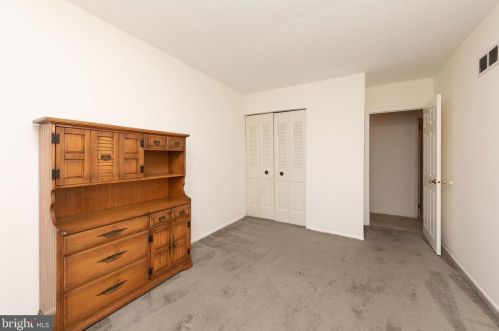 225 Ash Ln, Miquon PA 19444-2101 exterior