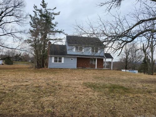 7 Thomsen Farm Rd, Brookfield Center, CT 06804-3827