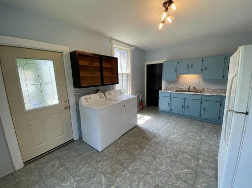 318 6th St, Waterford MN  55057-2554 exterior