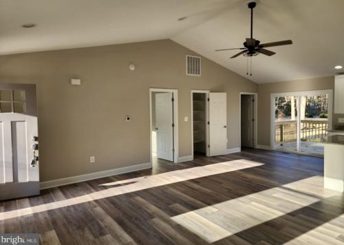 211 Erica Dr, Montross VA  22520-4154 exterior