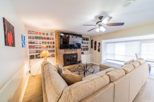 5361 Golden Ave, Riverside CA  92505-2416 exterior