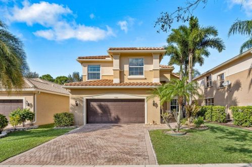 7985 Emerald Winds Cir, Boynton Beach, FL 33473-7835