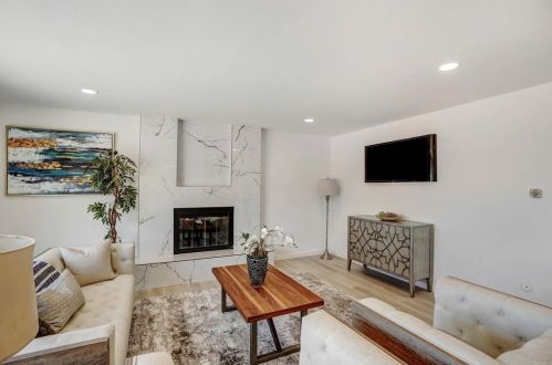 1901 Hacienda Dr, El Cajon CA  92020-1056 exterior