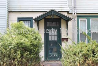 2 Highland Ave, Downingtown PA  19335 exterior