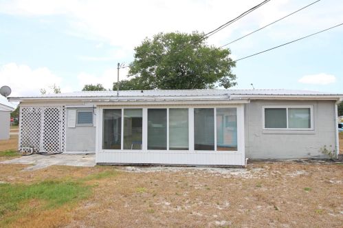 449 Stanley Ave, West Frost Proof, FL 33843-9125