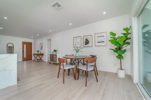 704 Lincoln Ave, Montebello CA  90640-3530 exterior