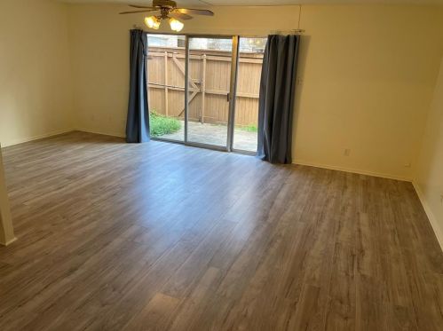 2313 Trellis Pl, Richardson TX  75081-4741 exterior