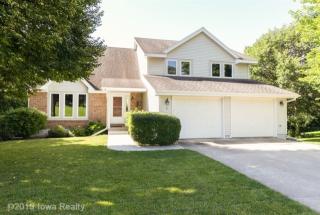 5 Sunset Cir, Adel, IA 50003-1003