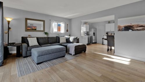 4471 Appleton St, San Diego CA 92117-1909 exterior