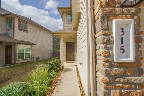 315 Bloomhill Pl, Magnolia, TX 77354-3280
