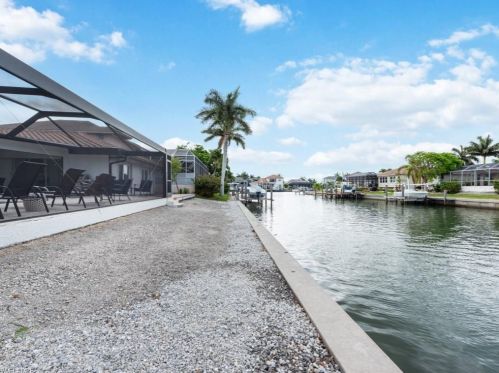 773 Holly Ct, Marco Island FL  34145-1915 exterior