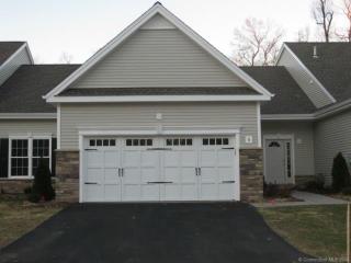 28 Brighton Park Way, Bloomfield, CT 06002-3167