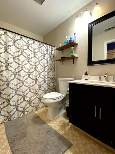 233 O St, Lathrop CA  95330-9661 exterior