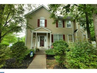 18 Faxon Dr, Trenton, NJ 08691-4012
