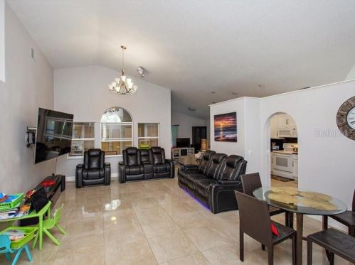 485 Arrowmount Pl, Lake Mary FL  32746-5104 exterior