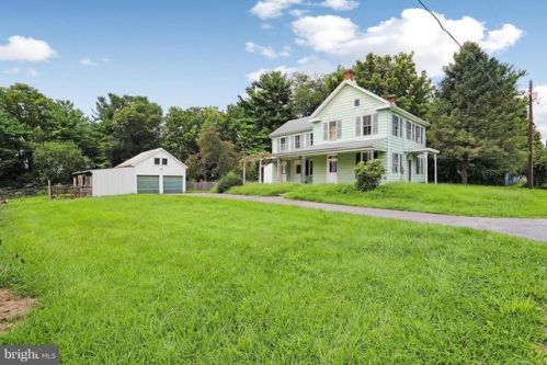 1724 Burkholder Rd, Upton, PA 17225-9555