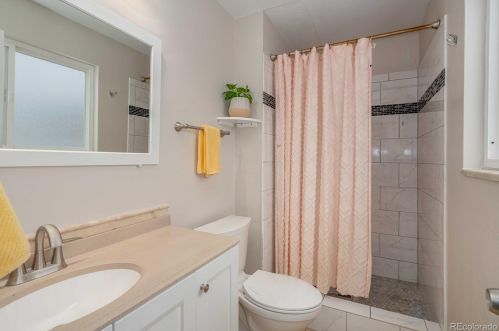 9411 Newton St, Westminster CO 80031-2617 exterior