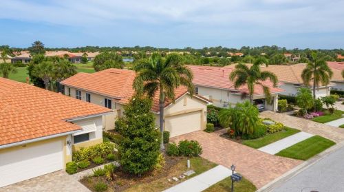 482 Montelluna Dr, Nokomis, FL 34275-6621